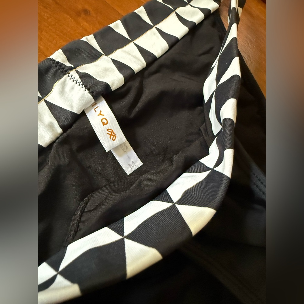 Pilyq Black and White Geometric Bikini - Picture 4 of 4